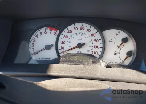 2004 Toyota Corolla S из США, поврежденный, VIN 1NXBR32E84Z335879